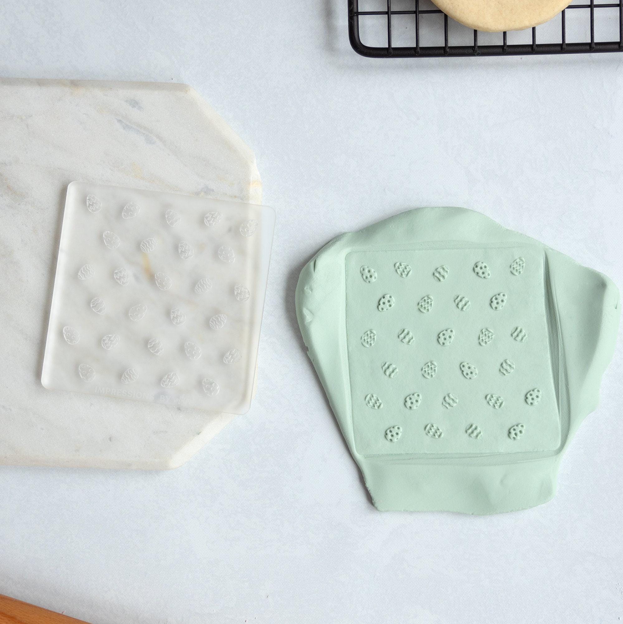 Easter Egg Pattern Acrylic Fondant Embosser With Cutter